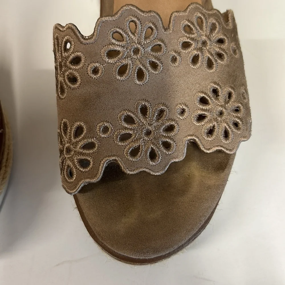 Unbranded Tan Suede Laser Cut Floral Women's Sandals